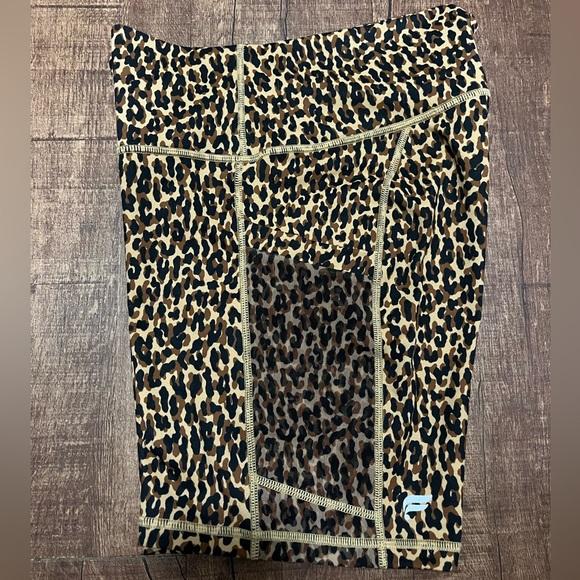 Fabletics Leopard Print PowerHold Bike Shorts - Picture 5 of 5